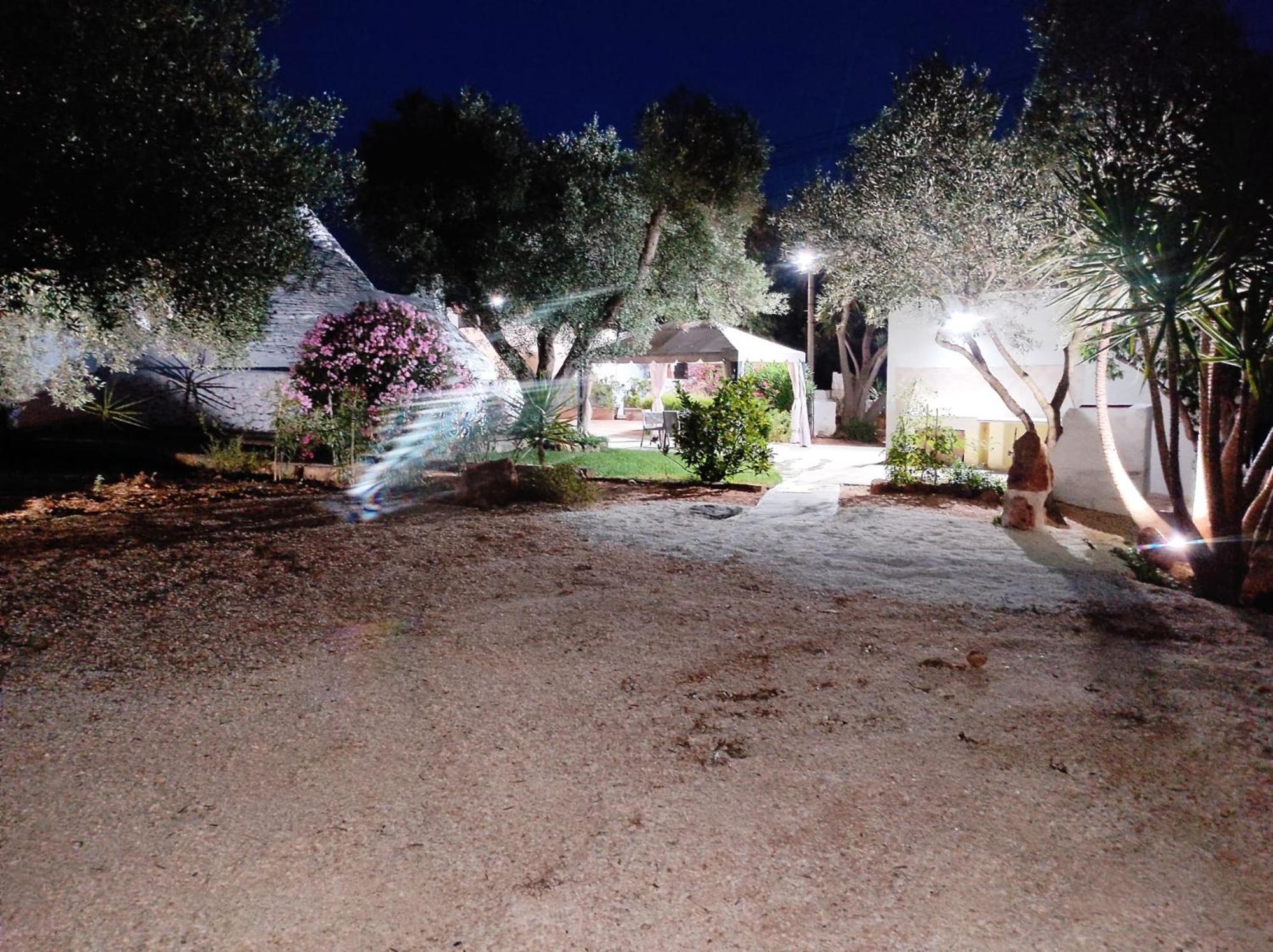Вилла Il Trullo Di Nonno Mingo Челье-Мессапика Экстерьер фото